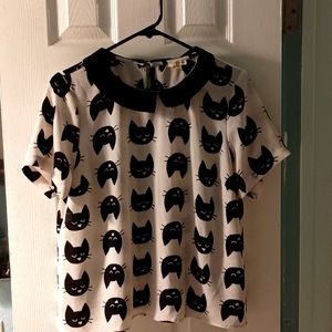 Vintage feel top cream color with black kitties